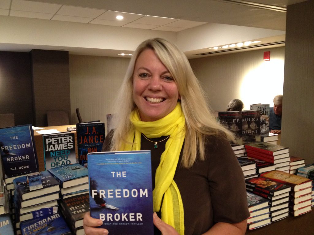 Fünf Fragen an: K J Howe (mit Rezept zum Buch) • Read & Eat